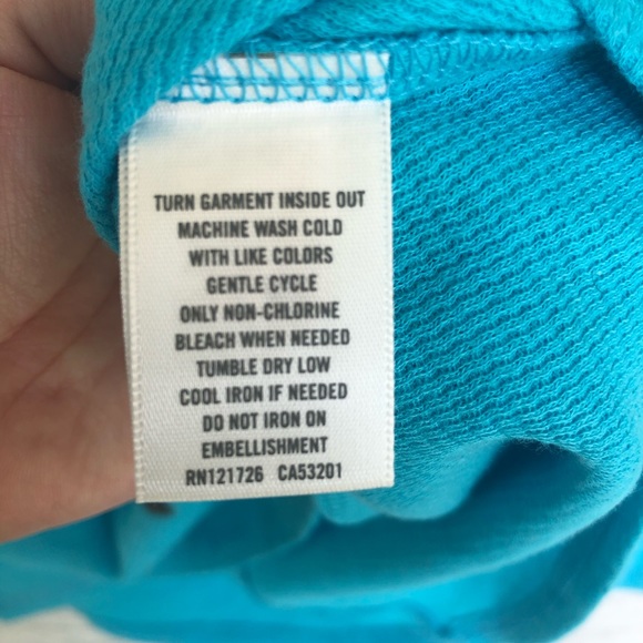 Oversized Aero Top - Picture 11 of 12